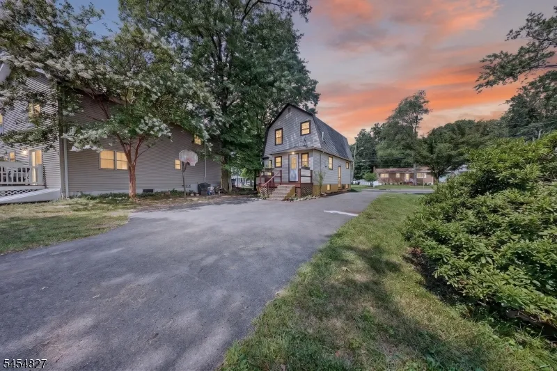 1871 W 4Th St Piscataway, NJ 08854
