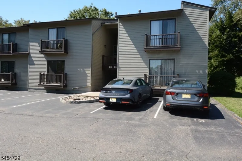 816 Spruce Hills Dr #816 Unit 816 Glen Gardner, NJ 08826