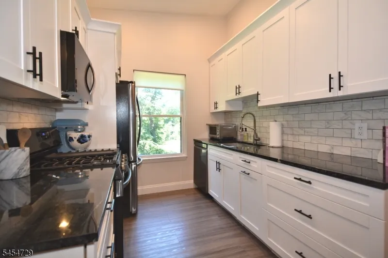 816 Spruce Hills Dr #816 Unit 816 Glen Gardner, NJ 08826