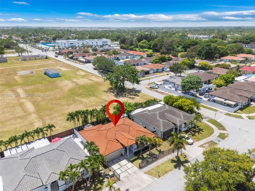 12382 SW 213th Ter Miami, FL 33177