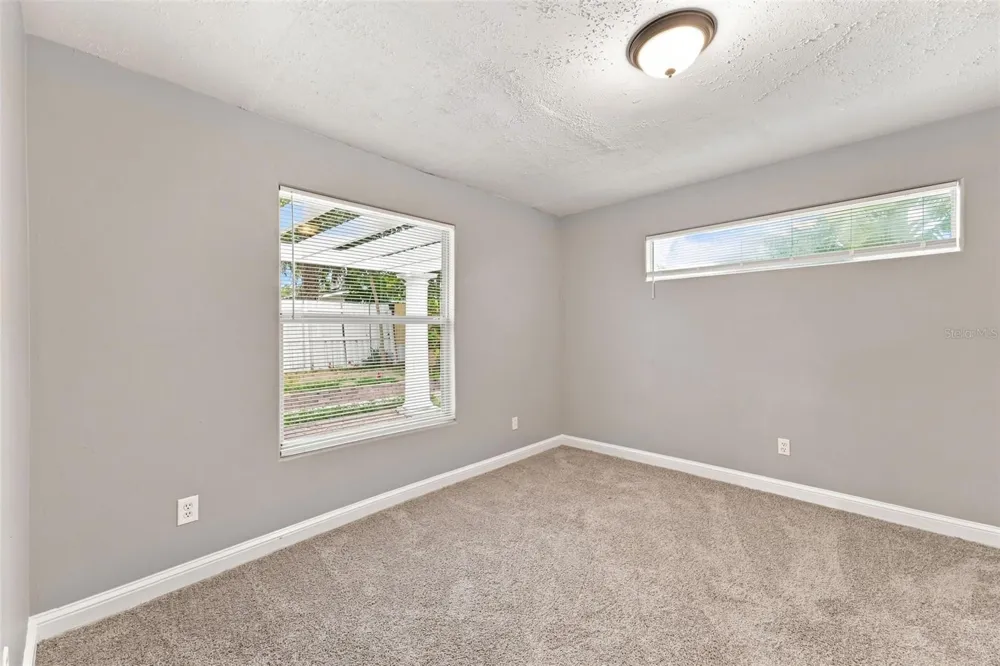 629 LA SALLE DRIVE Altamonte Springs, FL 32714