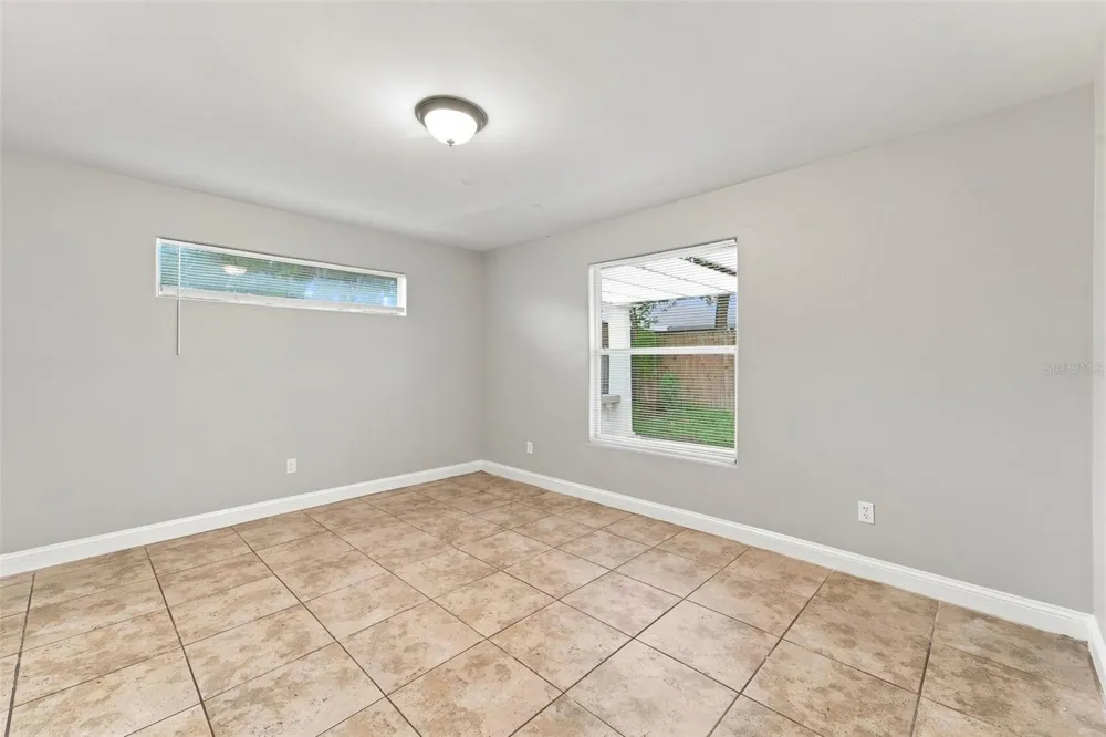 629 LA SALLE DRIVE Altamonte Springs, FL 32714