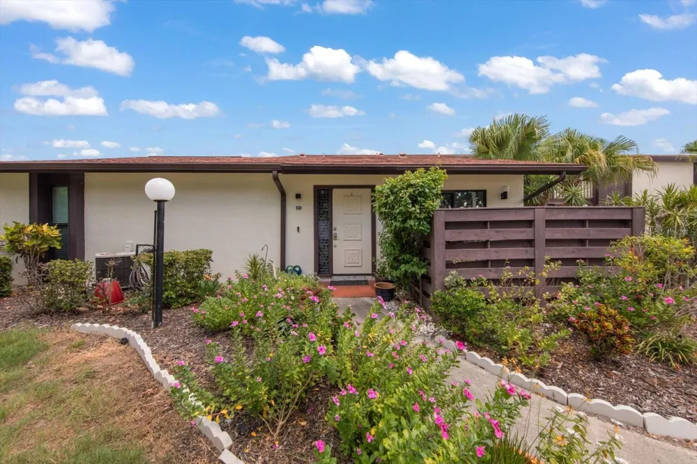 5400 34TH STREET W #15D Bradenton, FL 34210