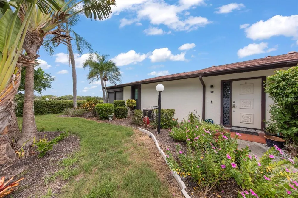 5400 34TH STREET W #15D Bradenton, FL 34210