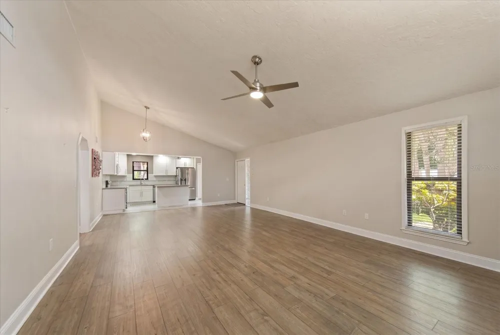 5400 34TH STREET W #15D Bradenton, FL 34210