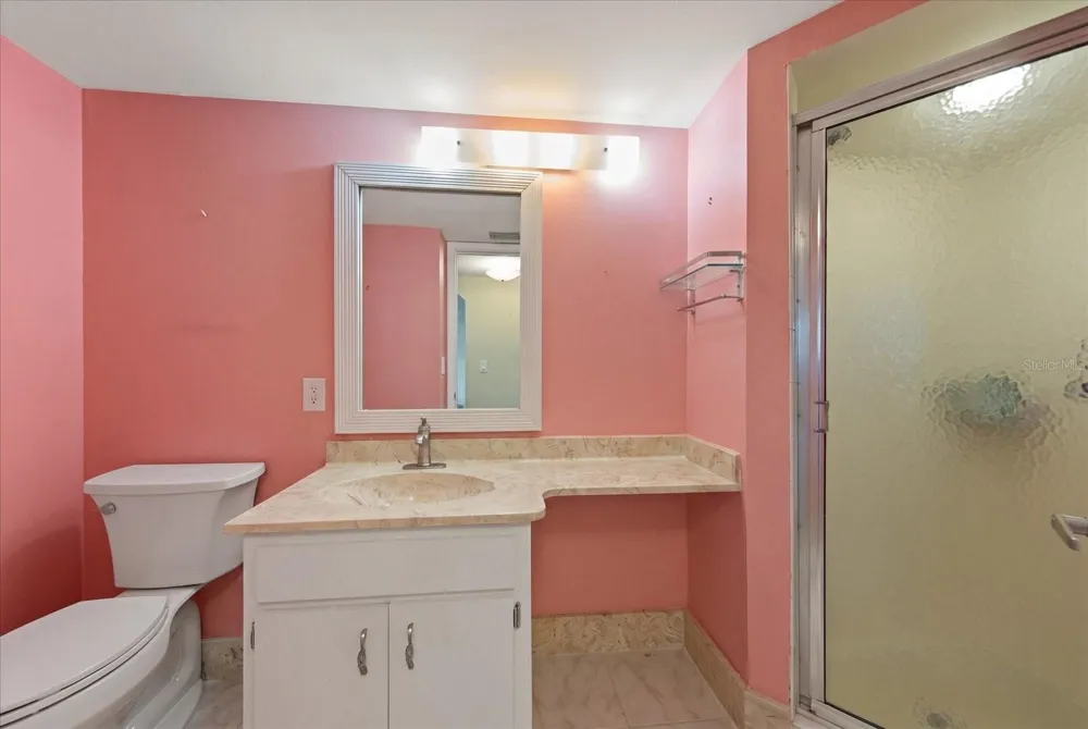 5400 34TH STREET W #15D Bradenton, FL 34210