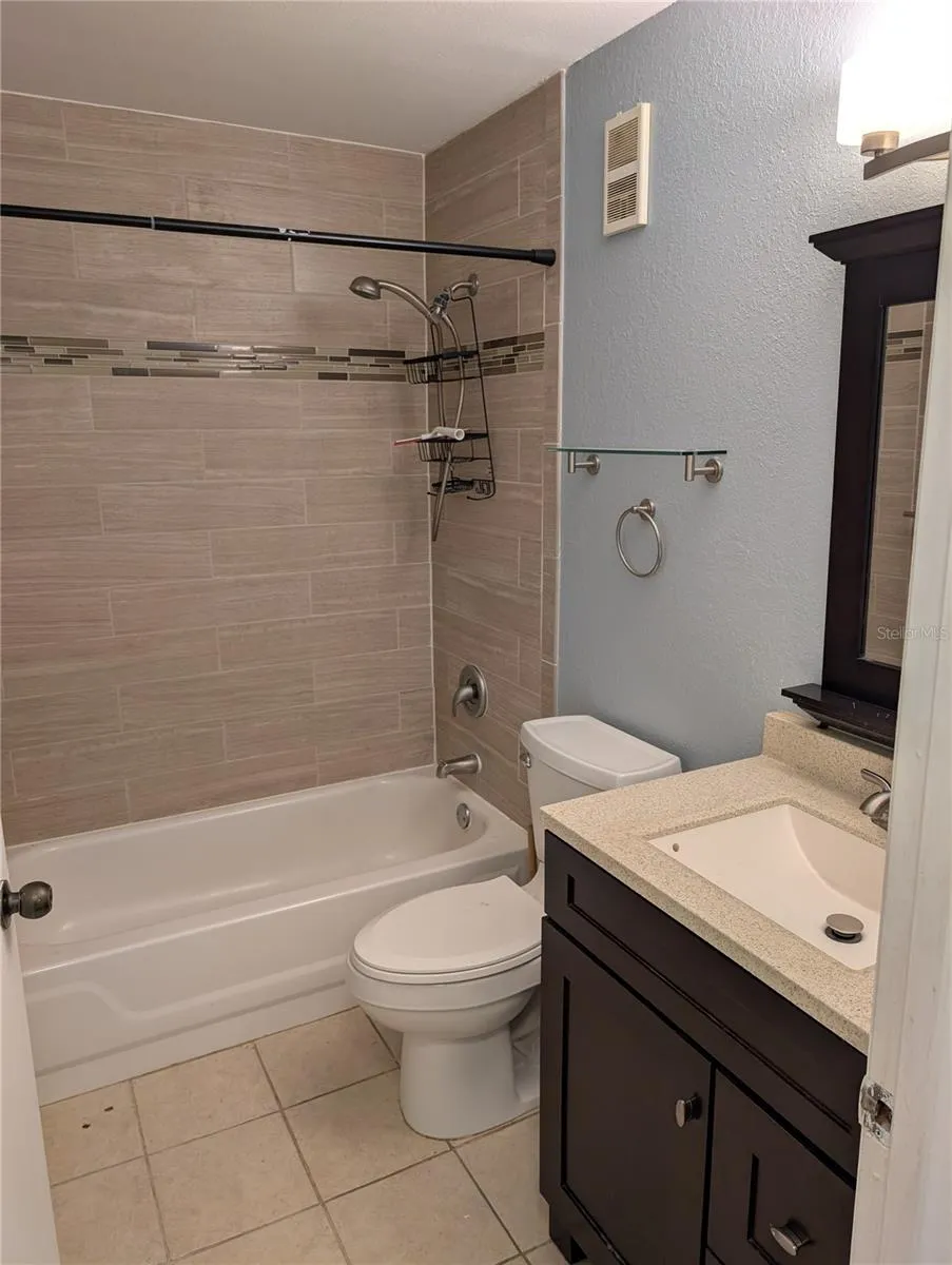 3705 SW 27TH STREET #318 Gainesville, FL 32608
