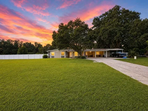 5106 THONOTOSASSA ROAD