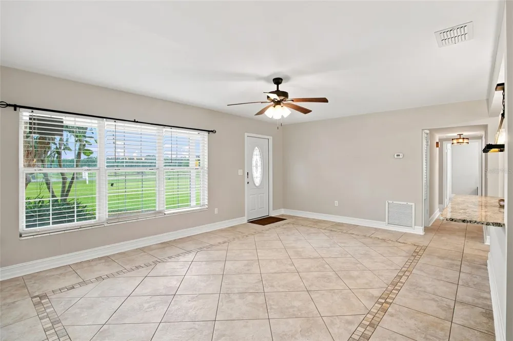 5106 THONOTOSASSA ROAD Plant City, FL 33565