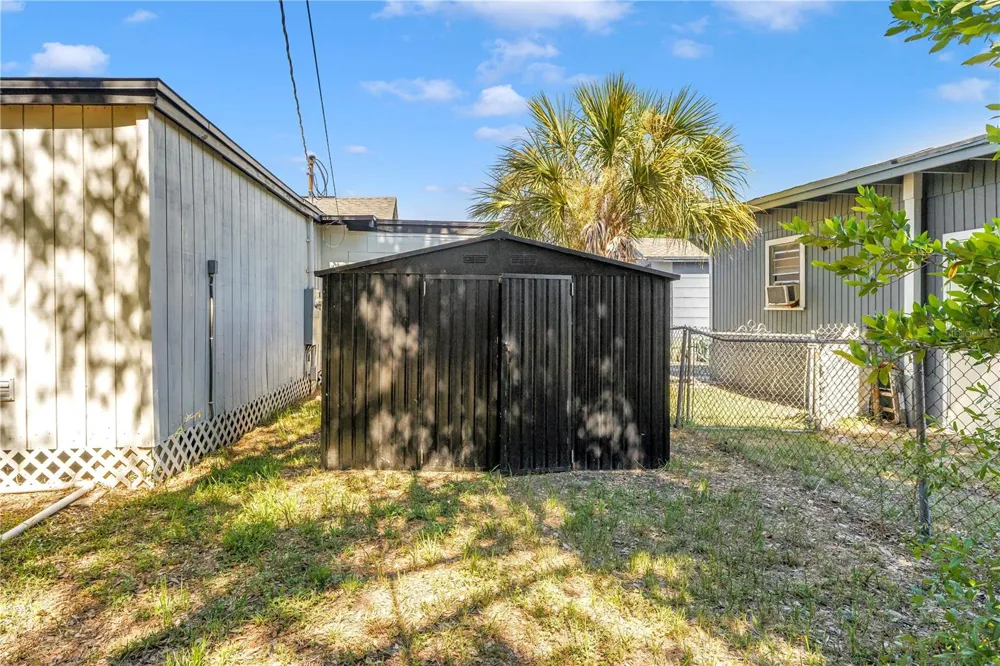1537 39TH STREET S St Petersburg, FL 33711