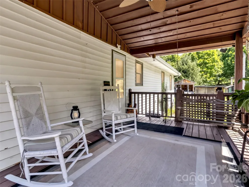 555 Acres View Drive Waynesville, NC 28786