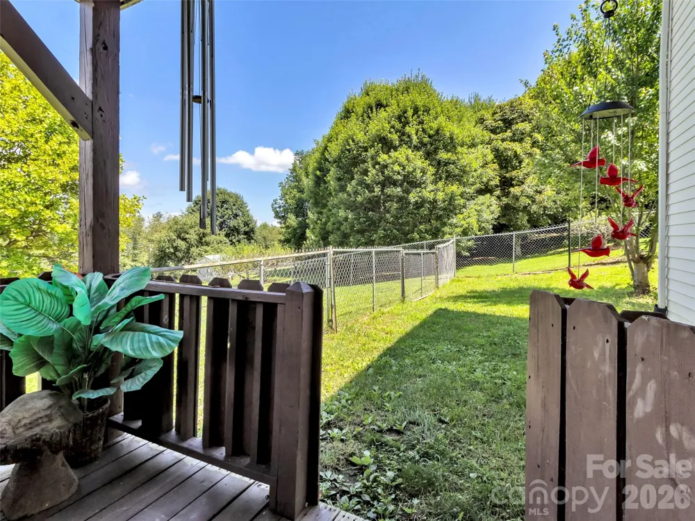 555 Acres View Drive Waynesville, NC 28786
