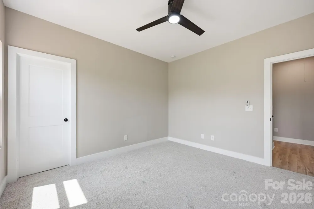 1513 Robin Road Newton, NC 28658