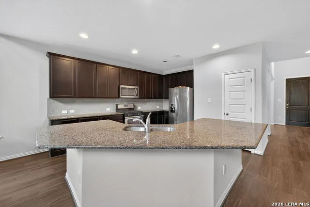 2805 CHENEY RD Schertz, TX 78108