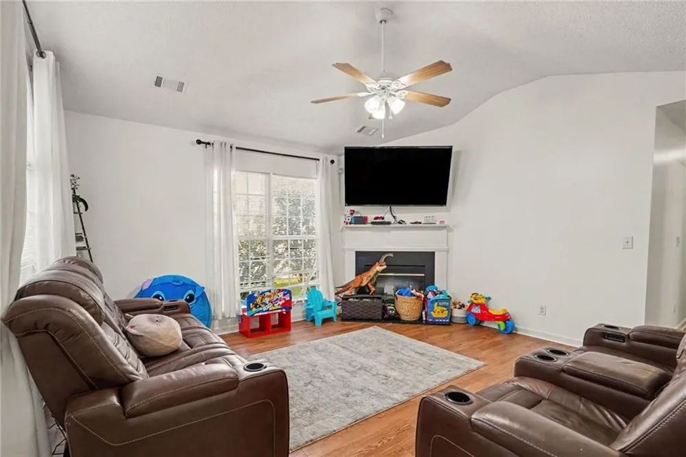 256 Galway Lane Hampton, GA 30228