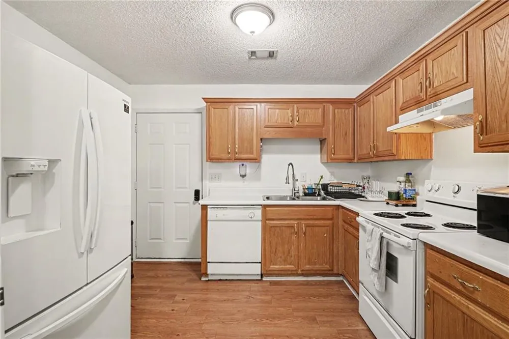 256 Galway Lane Hampton, GA 30228