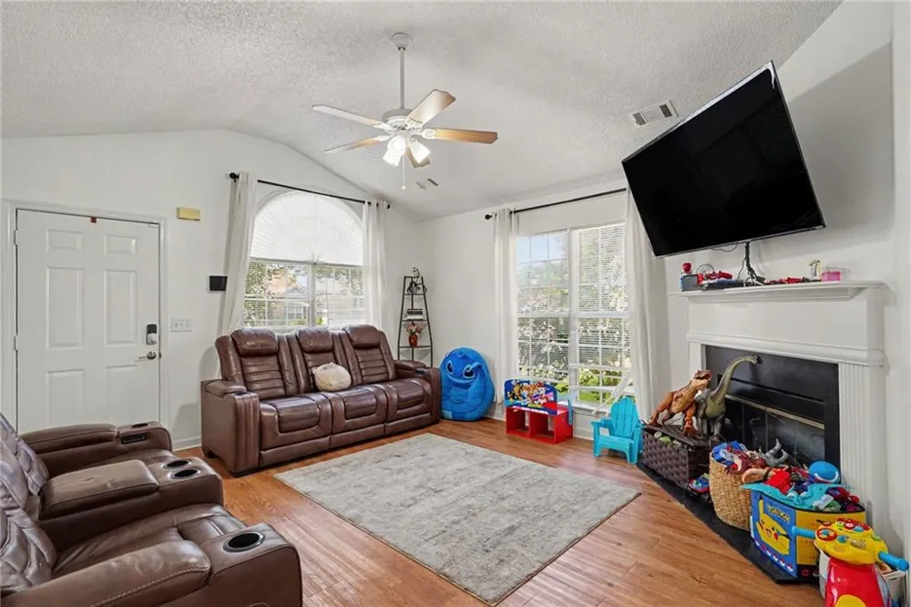 256 Galway Lane Hampton, GA 30228