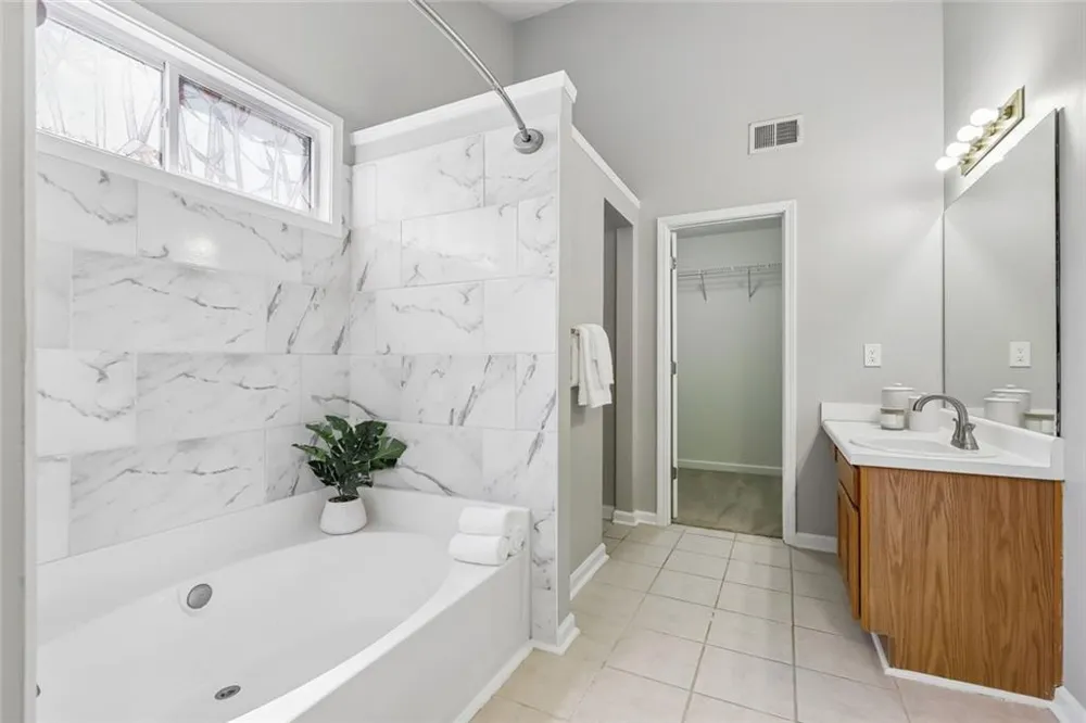 2375 Ashton Drive Roswell, GA 30076