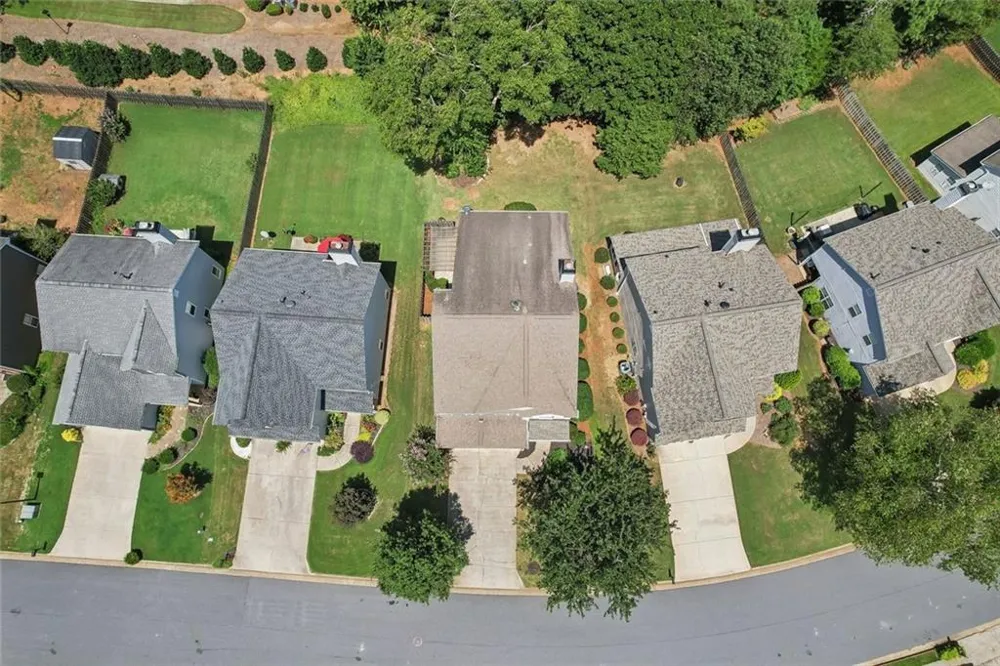 2375 Ashton Drive Roswell, GA 30076