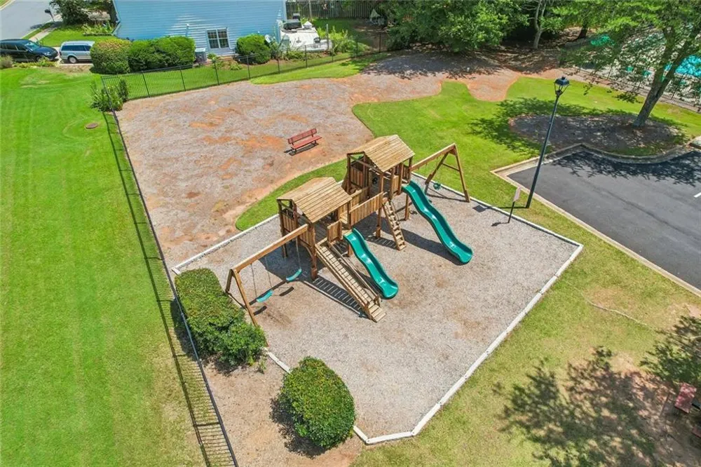 2375 Ashton Drive Roswell, GA 30076