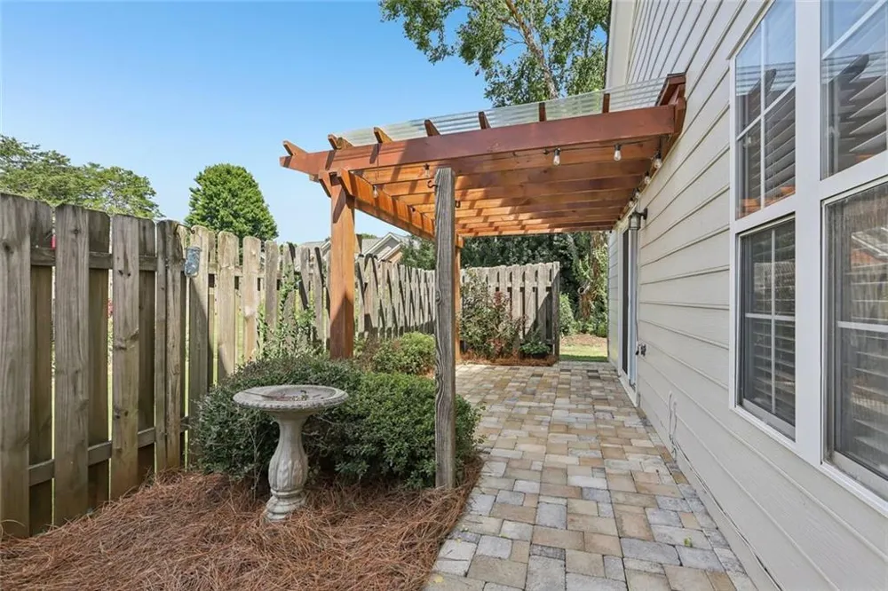 2375 Ashton Drive Roswell, GA 30076