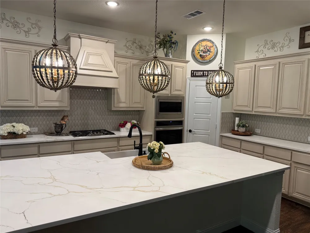 1170 Cameron Hill Drive Van Alstyne, TX 75495