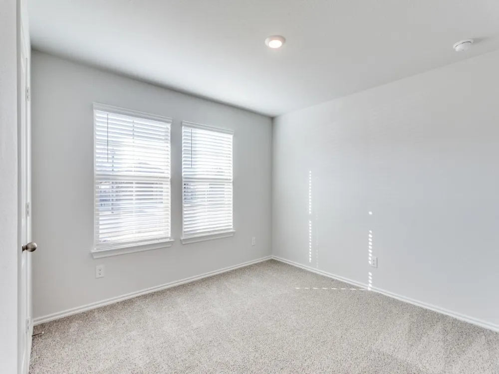 548 Bronze Circle W Springtown, TX 76082
