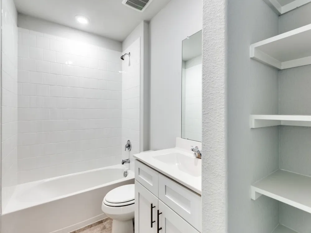 548 Bronze Circle W Springtown, TX 76082