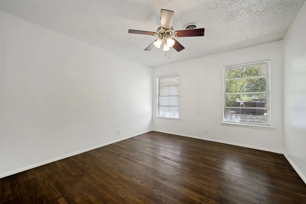 3214 Avon Street Denton, TX 76209