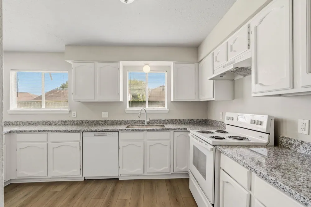 10107 Willmont Road La Porte, TX 77571