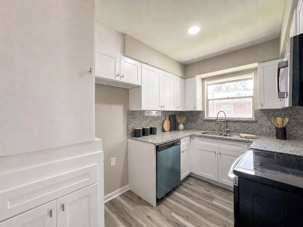 4537 Dakota Street #1 Dickinson, TX 77539