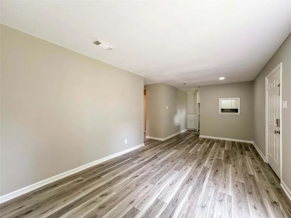 4537 Dakota Street #1 Dickinson, TX 77539
