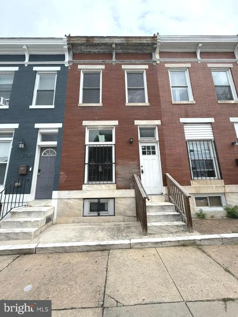 2712 E MONUMENT STREET E Baltimore, MD 21205