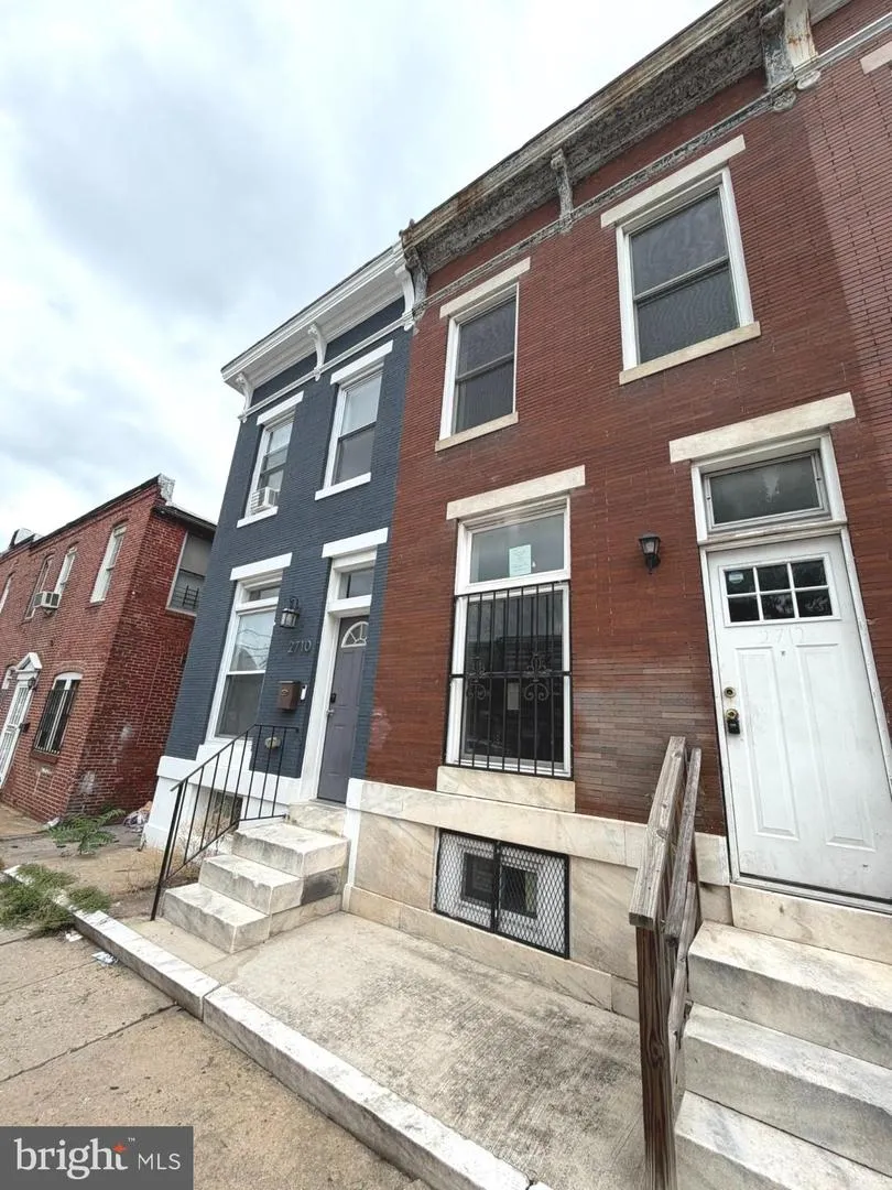 2712 E MONUMENT STREET E Baltimore, MD 21205
