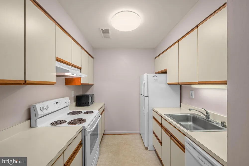 12319 STONEHAVEN LANE #S-22 Bowie, MD 20715