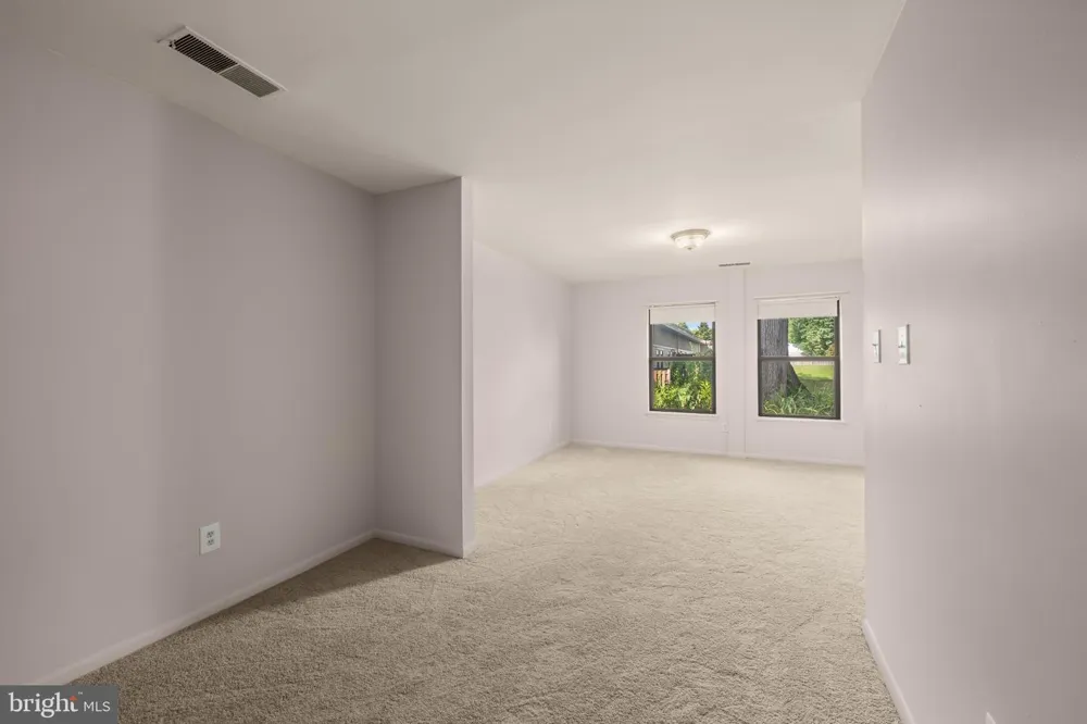 12319 STONEHAVEN LANE #S-22 Bowie, MD 20715