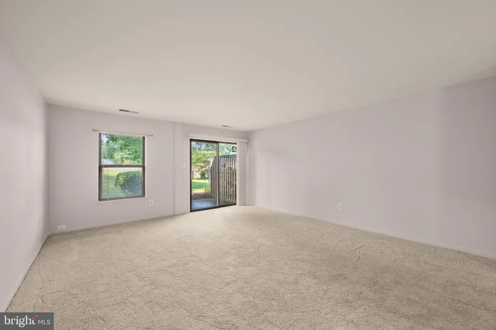 12319 STONEHAVEN LANE #S-22 Bowie, MD 20715