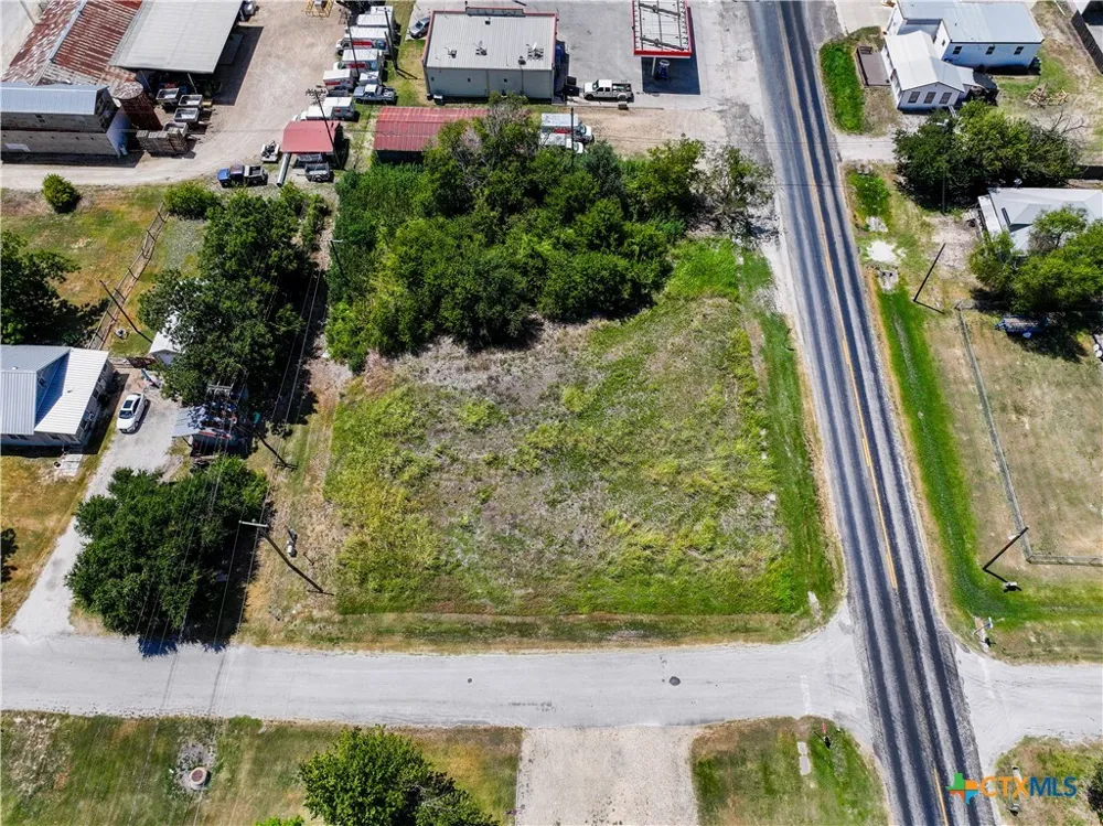 311 E Clark Street Bartlett, TX 76511