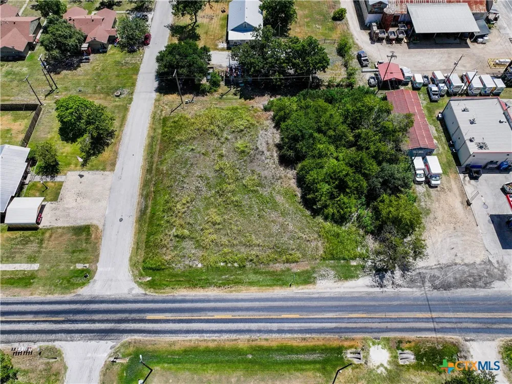 311 E Clark Street Bartlett, TX 76511
