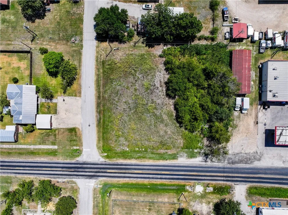 311 E Clark Street Bartlett, TX 76511