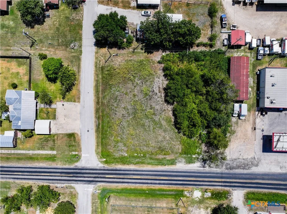 311 E Clark Street Bartlett, TX 76511