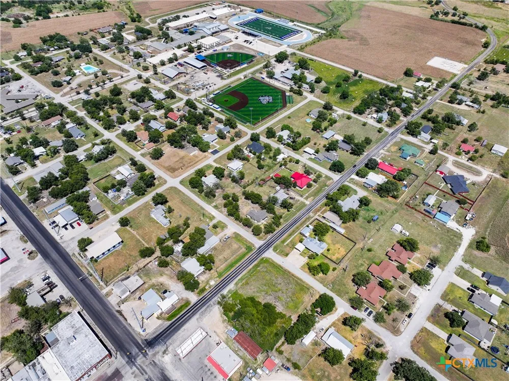 311 E Clark Street Bartlett, TX 76511
