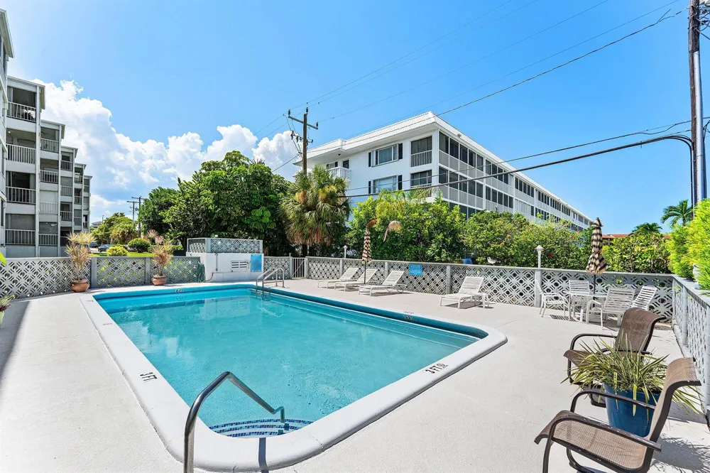 155 Yacht Club Drive #101 North Palm Beach, FL 33408