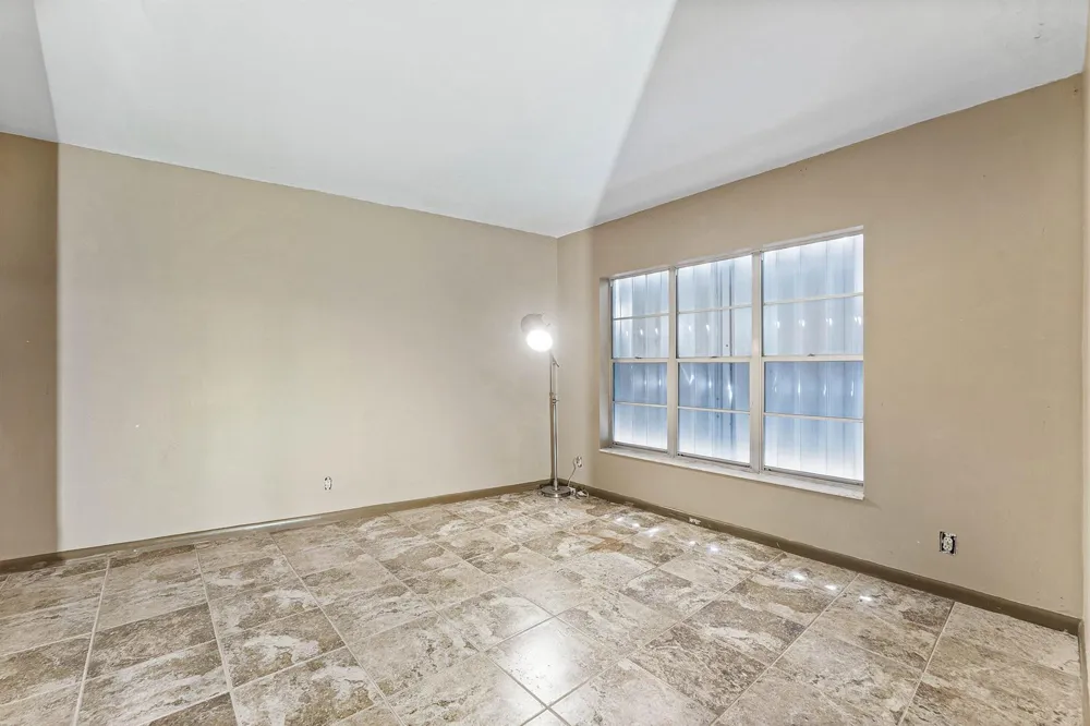 155 Yacht Club Drive #101 North Palm Beach, FL 33408