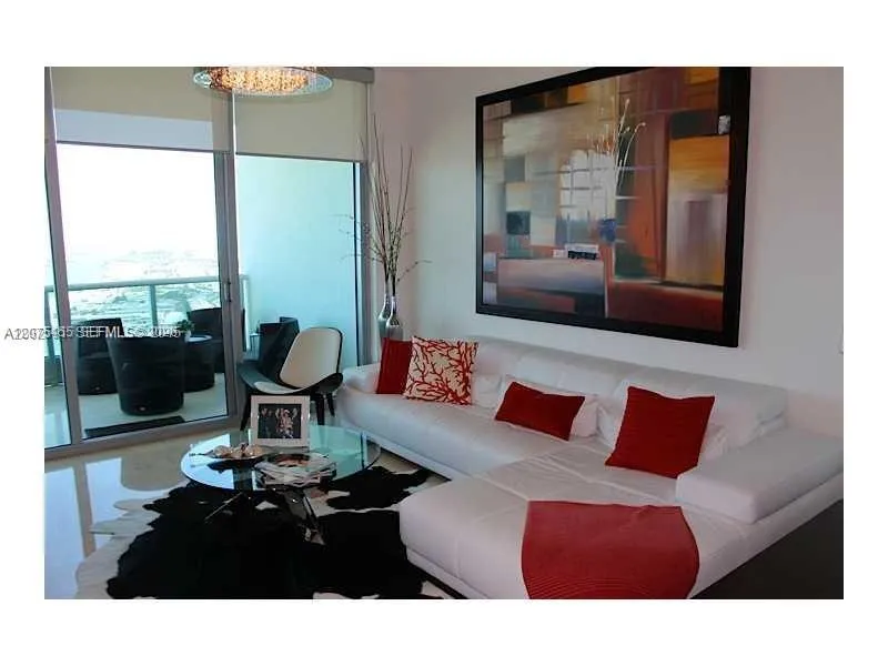 900 Biscayne Blvd #4207 Miami, FL 33132