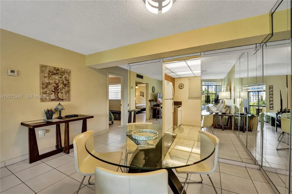 201 178th Dr #403 Sunny Isles Beach, FL 33160