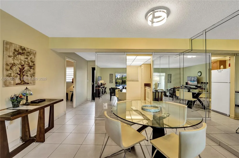 201 178th Dr #403 Sunny Isles Beach, FL 33160