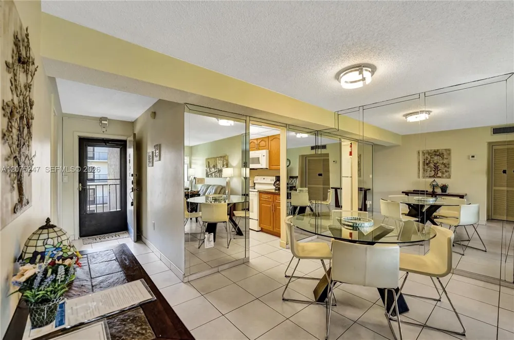 201 178th Dr #403 Sunny Isles Beach, FL 33160