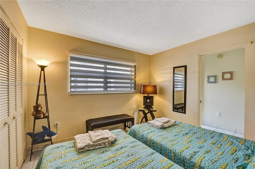 201 178th Dr #403 Sunny Isles Beach, FL 33160