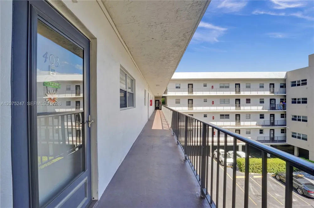 201 178th Dr #403 Sunny Isles Beach, FL 33160